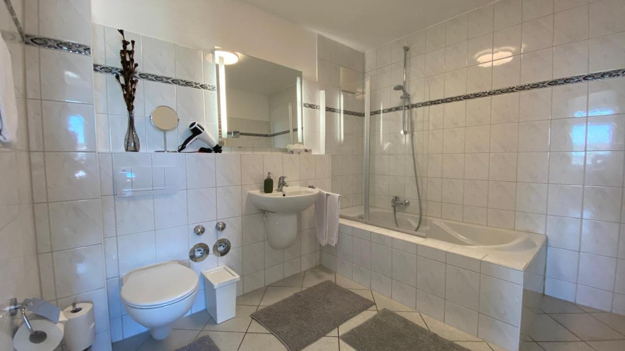 Rosalie Apartment