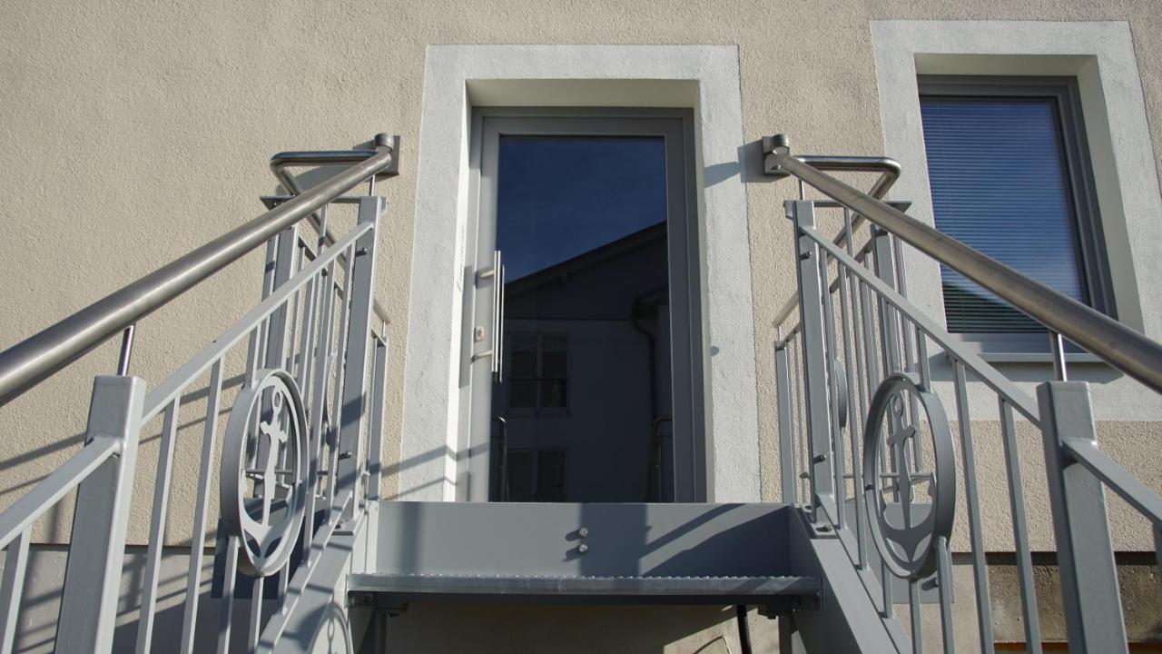 Rosalie Apartment *
